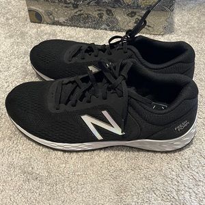 Brand new NB sneakers
